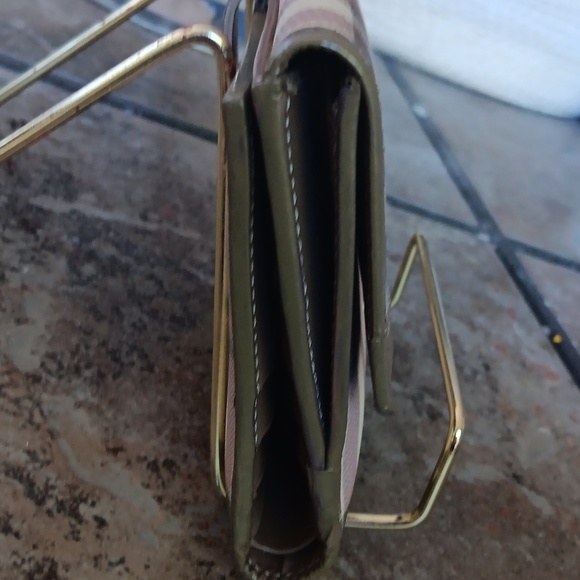 - BURBERRY PLAID SAFFIANO LEATHER BIFOLD DUAL SIDED WALLET - Picture 4 of 10